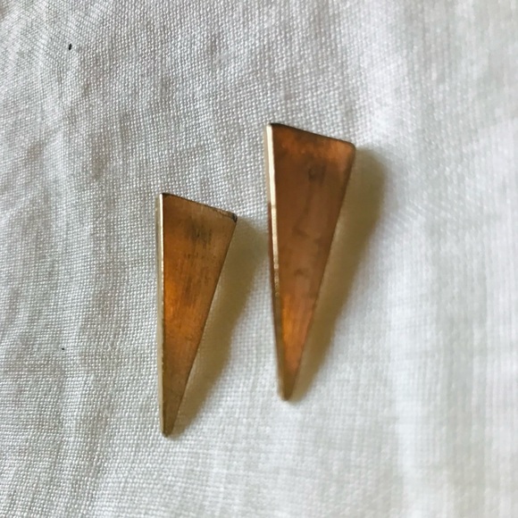 🚨4/$10🚨Boutique Vintage Triangle Earrings - Picture 3 of 5